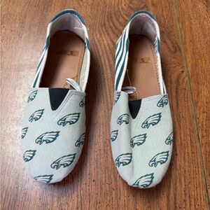 Philadelphia Eagles Logo Slip-On Canvas Shoes - Green on Cream